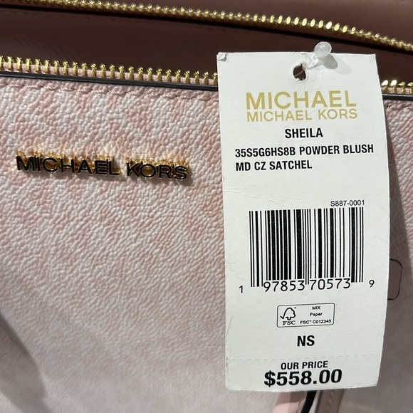 MICHAEL KORS Sheila Md Ombré Signature Logo Satchel Crossbody Bag
Powder Blush - Picture 10 of 16